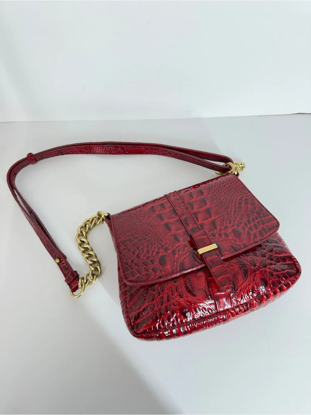 Vtg Brahmin Women's Shoulder Bag Red Croc Embossed Leather Small Gold Chain Lux